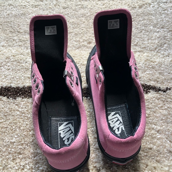 Alyx x Vans pink shoes mismatch pair - Picture 6 of 6